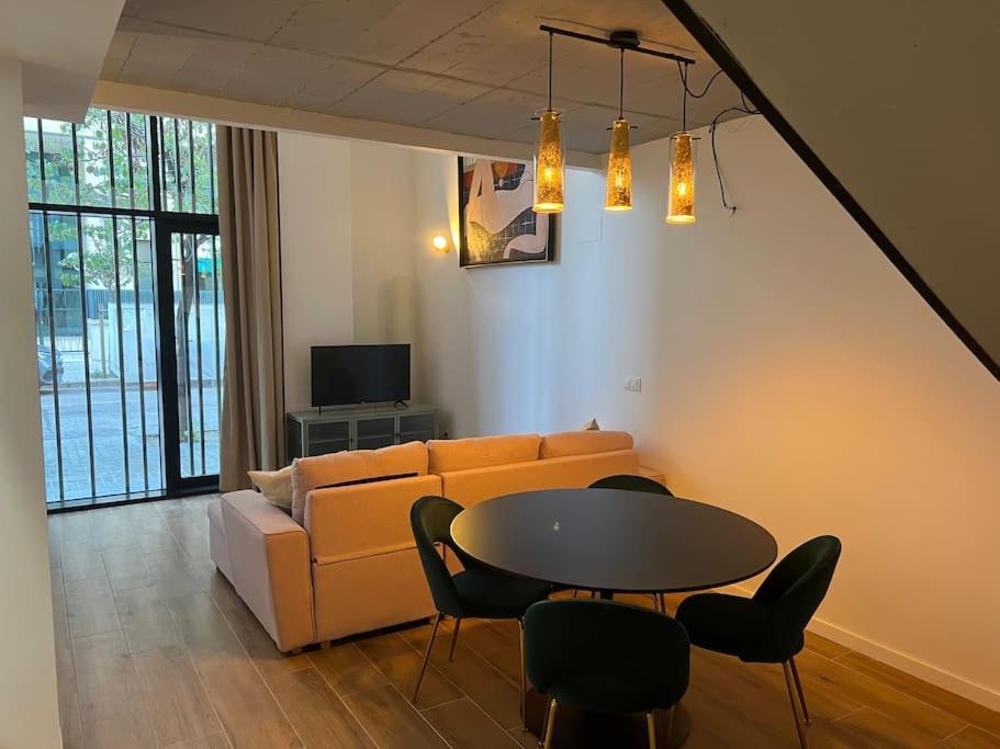 Alameda Velvet Ciudad Ciencias - Housevanlive Валенсия Экстерьер фото