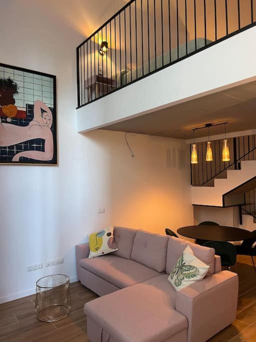 Alameda Velvet Ciudad Ciencias - Housevanlive Валенсия Экстерьер фото